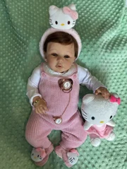 Bebê Hello Kitty da linha Colecionáveis de Herança — foto 2