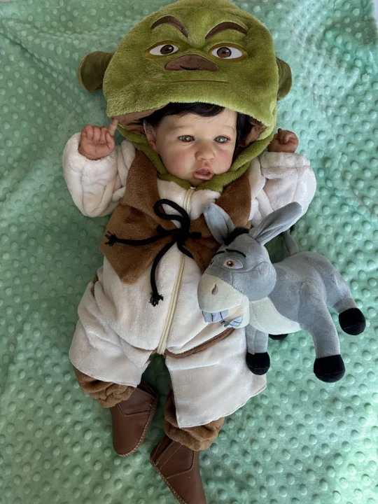 Bebê Shrek da linha Colecionáveis de Herança — foto 1